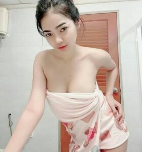 Cersek Selingkuh Malam Natal Yang Hangat